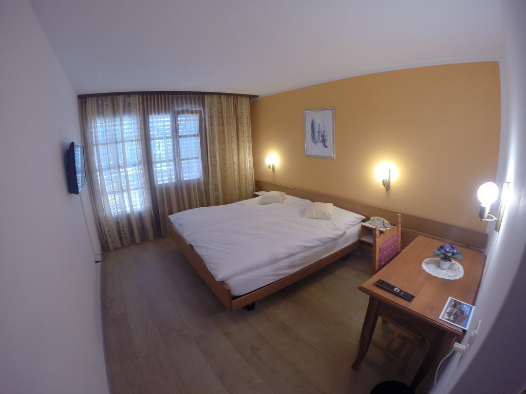 Gasthof Buehl Schwarzenburg Pokoj fotografie
